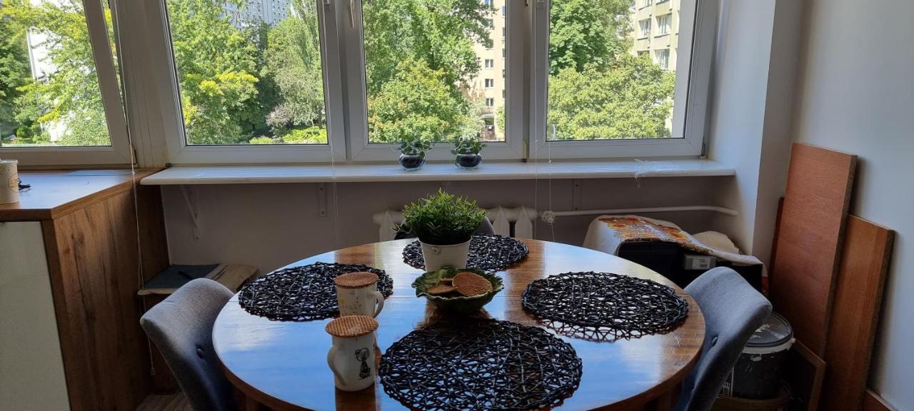 Przytulnie W Samym Centrum Warszawy Warszawa Exteriör bild